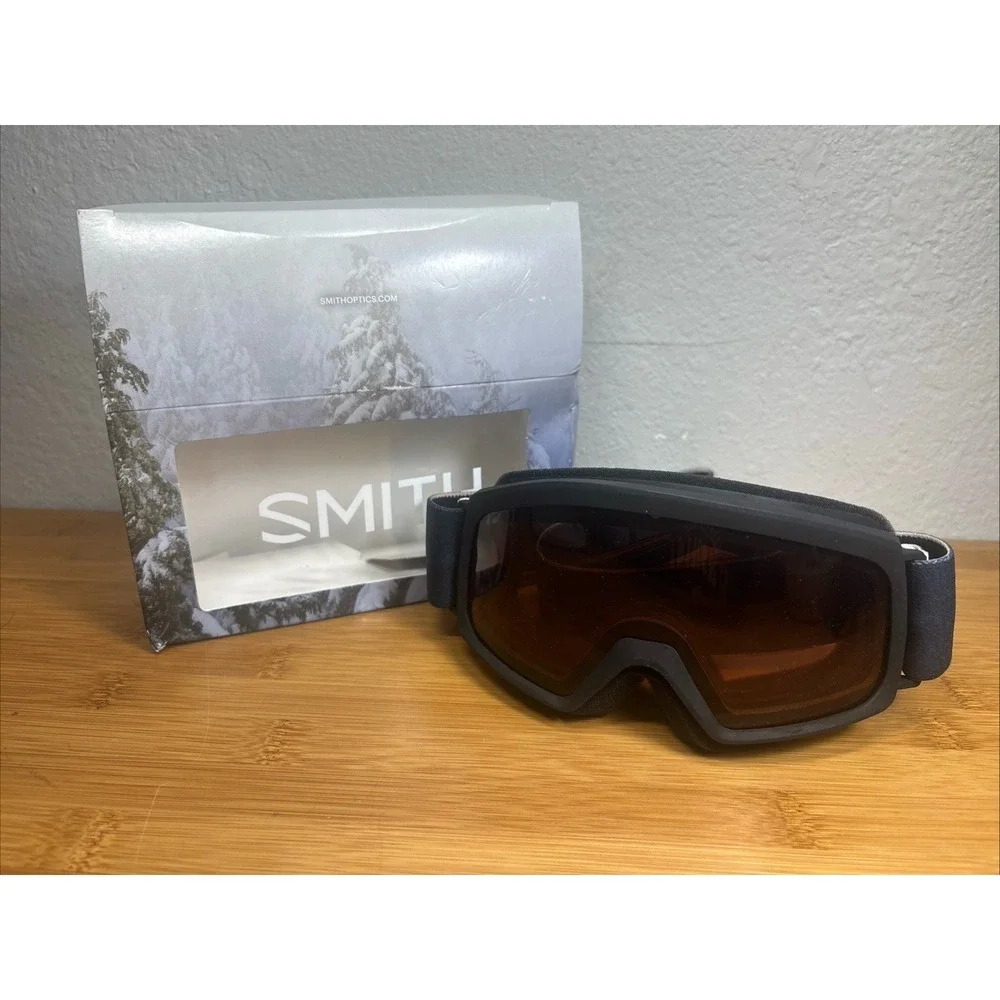 Smith Goggles Rascal Black Frame S2 Filter RC36 Lens Youth Fit Small